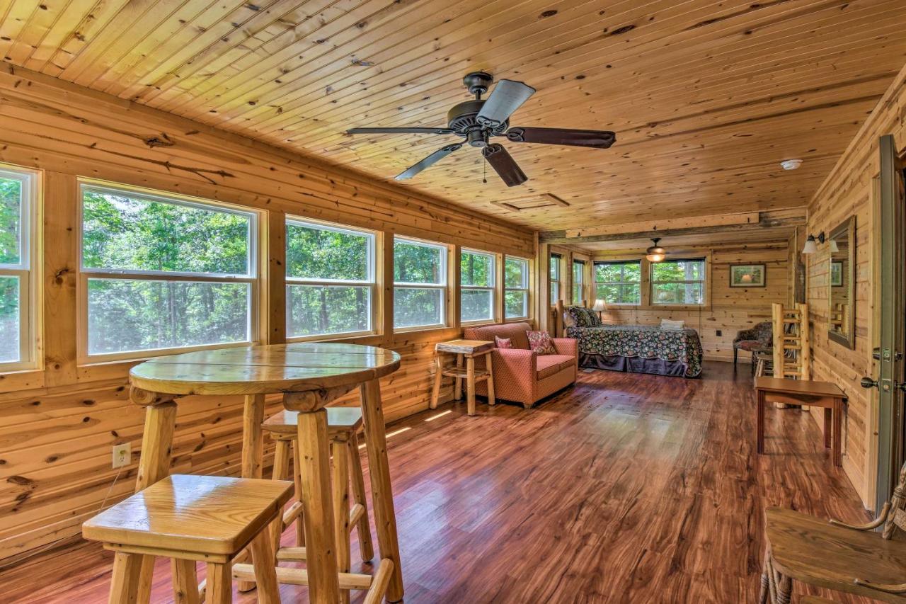 The Georgia Peach Cabin 8 Mi To Dwntn Helen Clarkesville Exterior photo