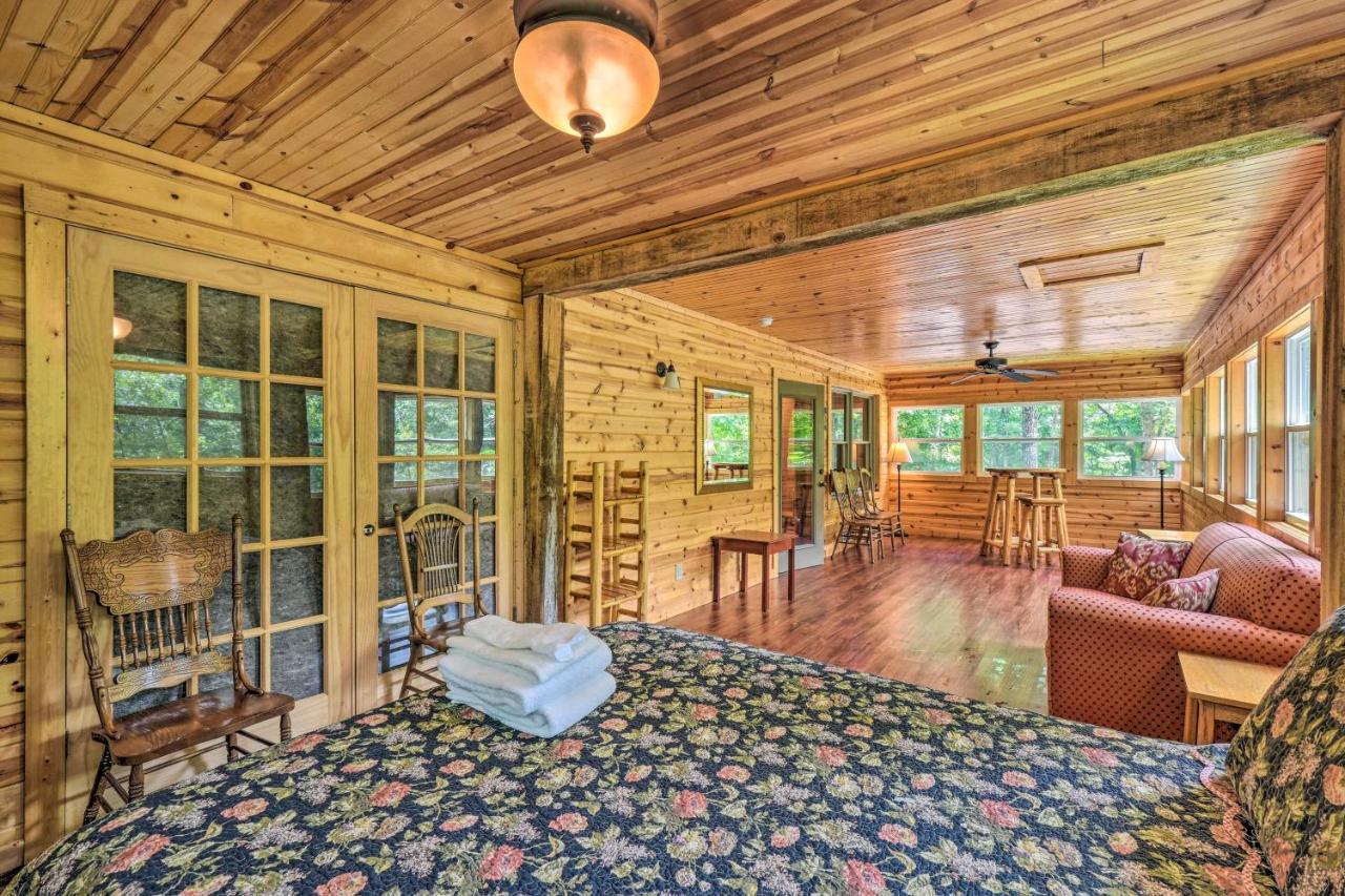 The Georgia Peach Cabin 8 Mi To Dwntn Helen Clarkesville Exterior photo