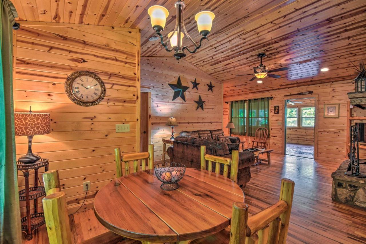 The Georgia Peach Cabin 8 Mi To Dwntn Helen Clarkesville Exterior photo